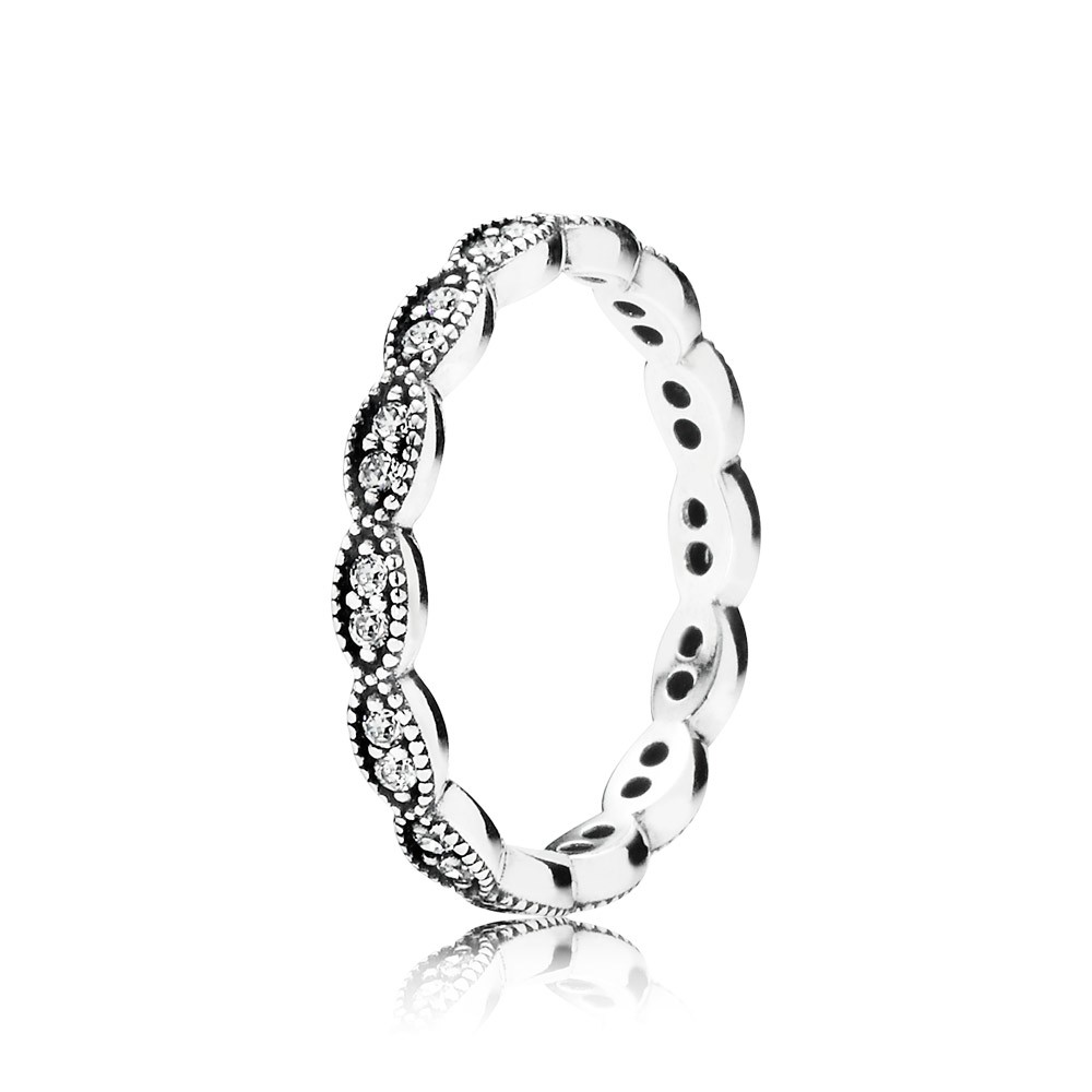 Pandora Sparkling Leaves Clear Cz Ring