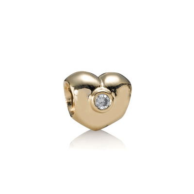 Pandora Sparkling Heart Charm