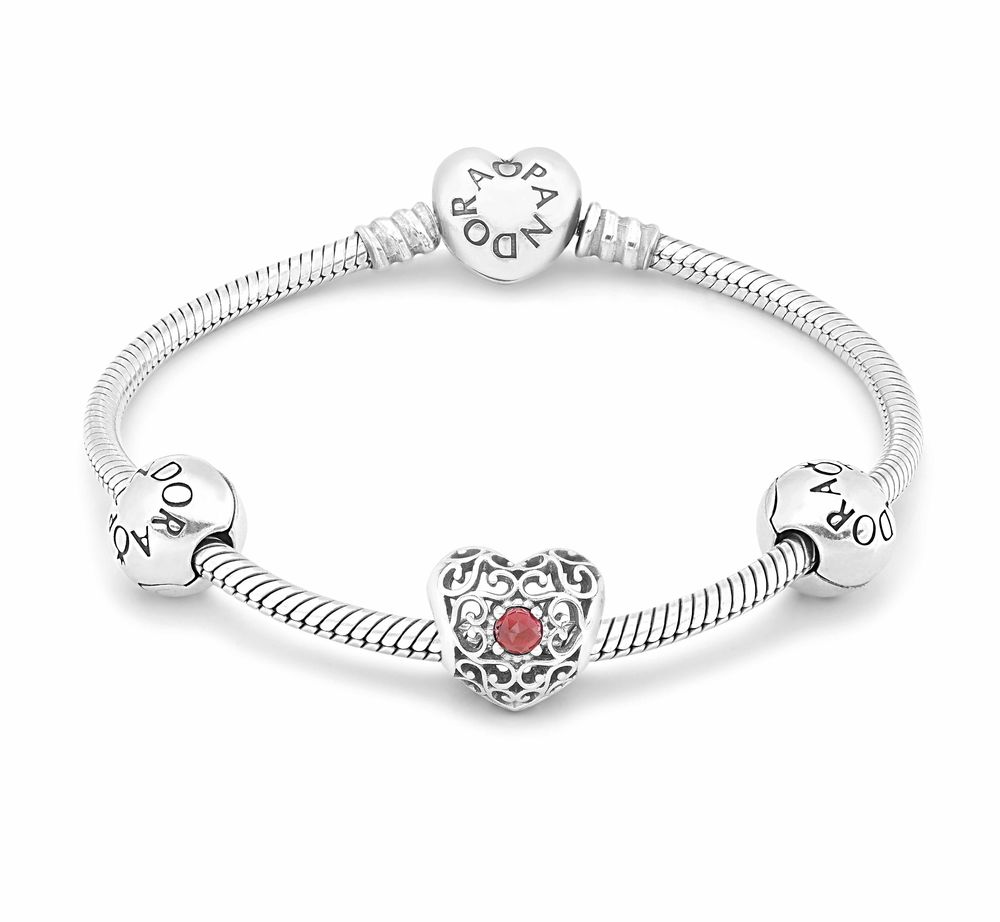 Pandora JANUARY BIRTHSTONE Bracelet