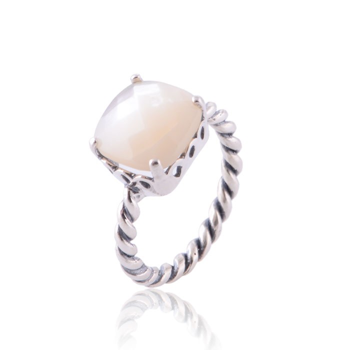 Pandora Sincerity with Mother of Pearl Stackable Ring