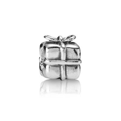 Pandora Present Charm