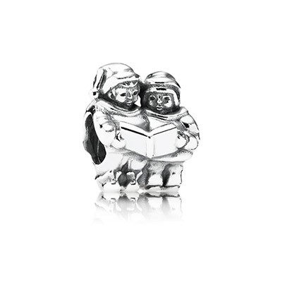 Pandora Carolers Charm