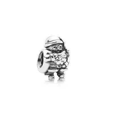 Pandora Santa Charm