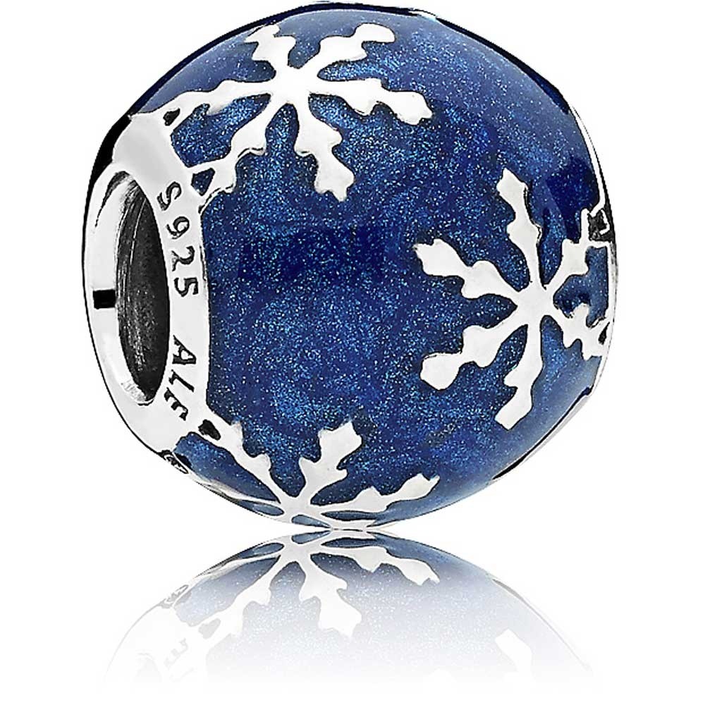 Pandora Wintry Delight Charm 796357EN63