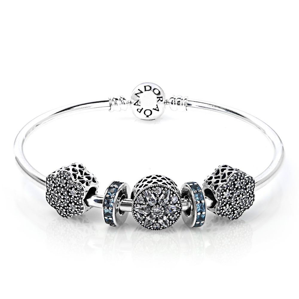 Pandora Ice Bloom Complete Bangle CB662