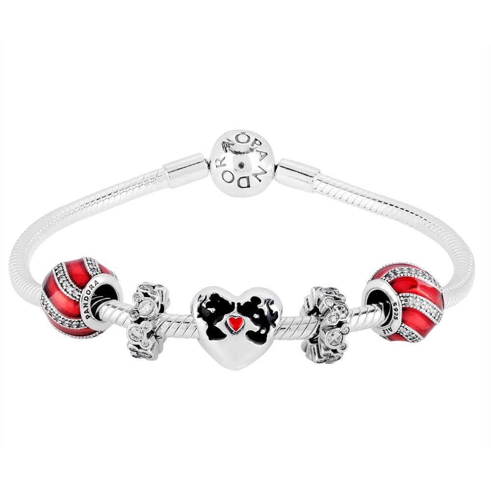 Pandora DisneyMickey Mouse And Minnie Mouse Heart And Kiss Compl